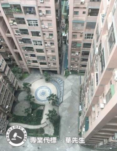 新北新莊店面拍賣-6