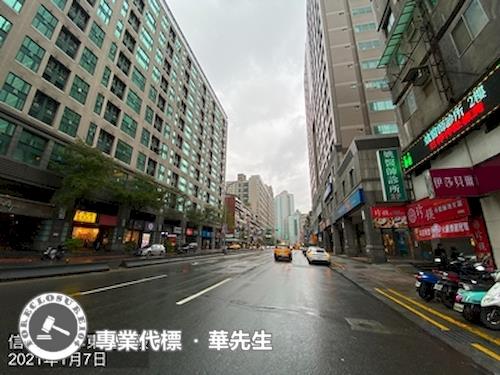 台北信義區大樓法拍-9