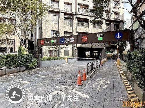 新北土城大樓拍賣-11