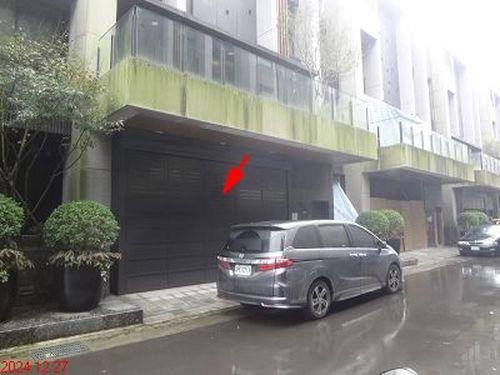 新北汐止透天法拍-1