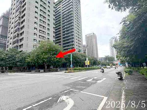 西屯大樓法拍-1