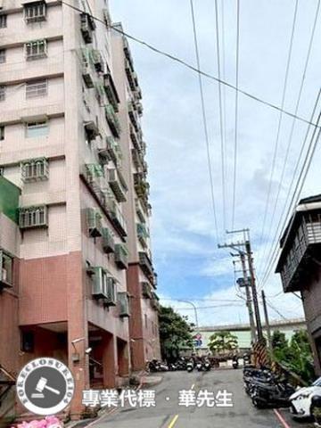 新北鶯歌大樓法拍-3