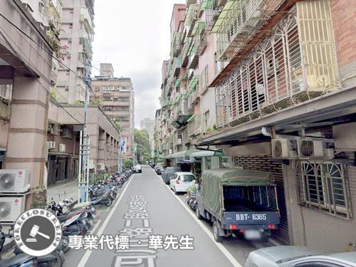 新北板橋大樓拍賣-4