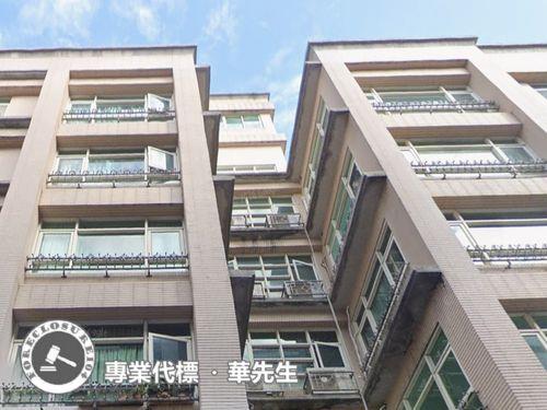 新北泰山華廈法拍-3