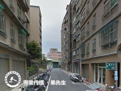 新北泰山華廈法拍-5