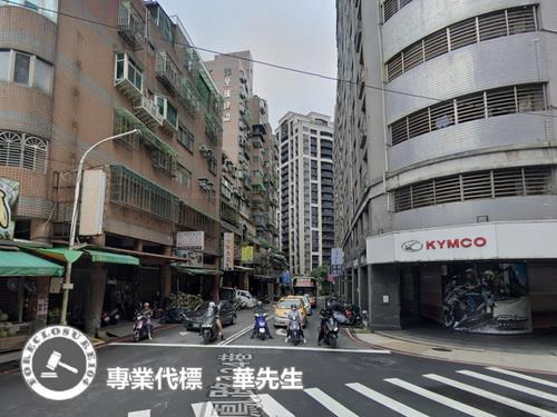 新北大樓法拍-3